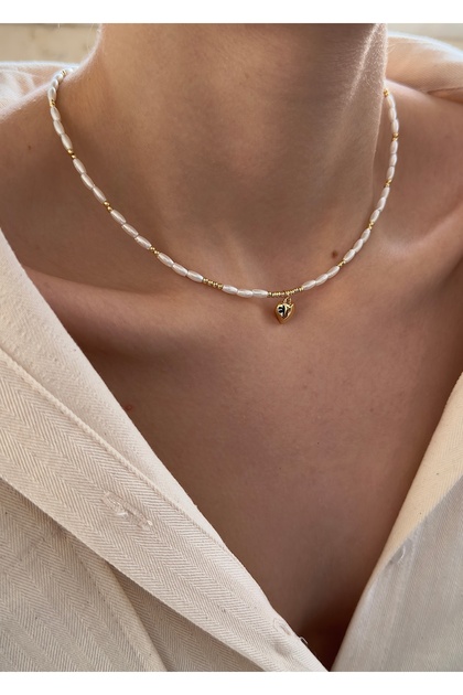 Barley pearl bold heart necklace