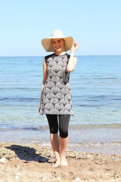 Digital Printed Sleeveless Semi Covered Hijab Swimsuit 30104