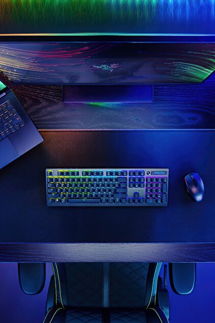 RAZER Deathstalker V2 Pro Red Switch Us Layout Rgb Siyah Kablosuz