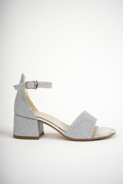 Incimoda Girl's Ankle Strap Heeled Stoned Daily Sandals
