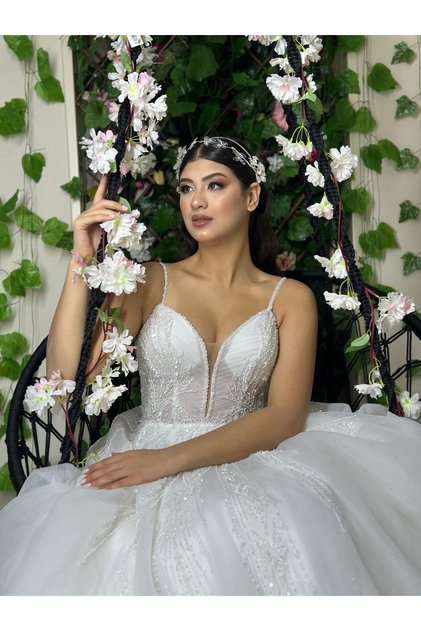 Helen - A kesim ince askılı gelinlik