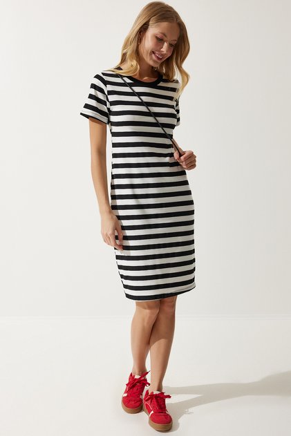 Women's Black and White Crew Neck Striped Knitted Dress AN00175