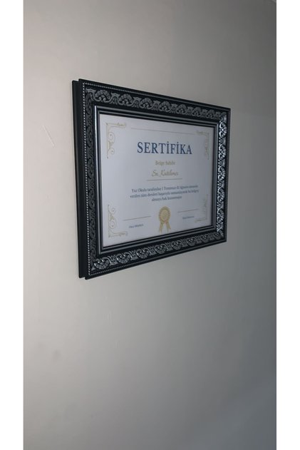 21x30 Fotoğraf Çerçevesi A4 Diploma Belgelik Çerçeve SİYAH