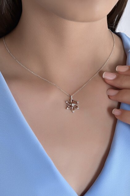 Starlight Diamond Kamelya Çiçeği Kolye 925 Ayar Gümüş Zultanit