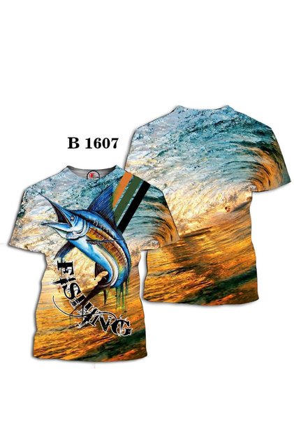 fish patterned T-shirt with short sleeves