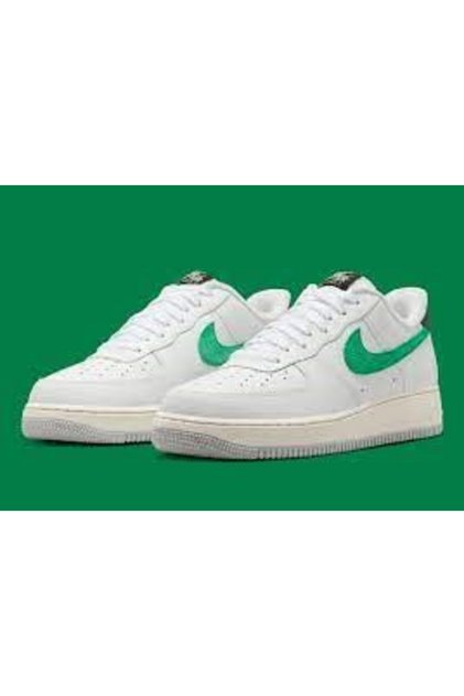 Air Force 1 sneaker bianca da donna DR8593-100