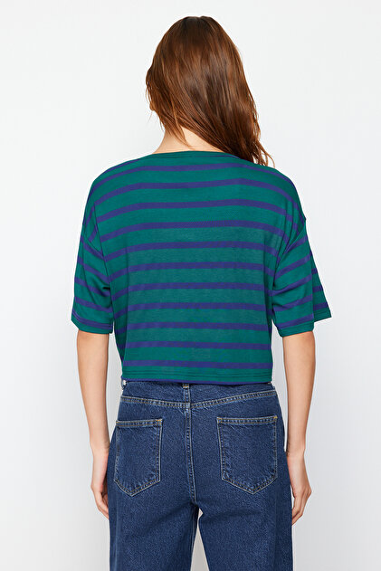 Trendyolmilla Yeşil Çizgili Oversize Geniş Kesim Crop Esnek Örme T