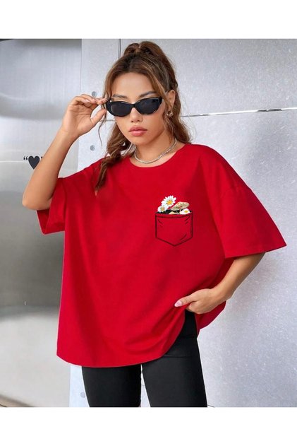 Oversize Red Flower Pocket Printed Relaxed Cut T-shirt