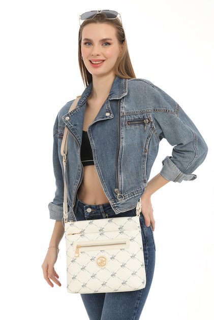 White Women's Shoulder Bag 05BHPC8011