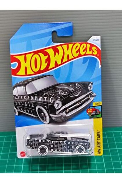 HOT WHEELS 57 CHEVY TEKLİ ARABALAR 2024 SERİSİ ORİJİNAL y058