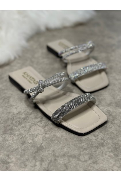 Daily Women's Beige Slippers with Single Strap and Low Heel, Blunt Toe, Comfortable Sole, Lightweight 09