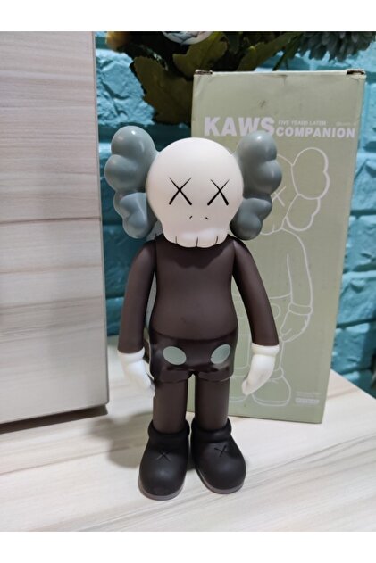 Dekoromi Kaws Figür Companion Heykel ( 62 cm x 27 cm) - Fiyatı