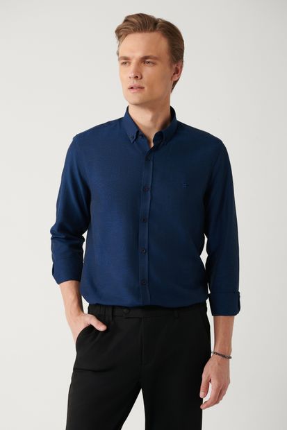 Avva Erkek Lacivert Düğmeli Yaka Kolay Ütülenebilir Oxford Pamuklu Regular Fit Gömlek E002000 - 1