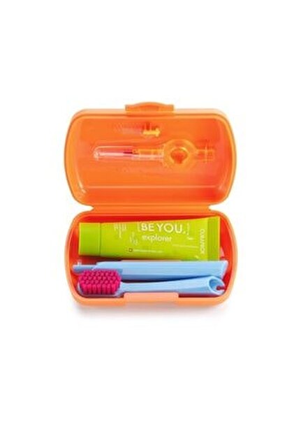 Curaprox CS Travel Set (5460 Fırça + Be You Diş Macunu + Arayüz