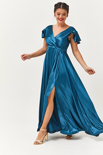 Ebsumu Women's Plus Size Slit Detailed Satin Long Turquoise Evening Dress & Evening Dress- Trendyol Ebsumu Women's Plus Size Slit Detailed Satin Long Turquoise Evening Dress & Evening Dress- Trendyol