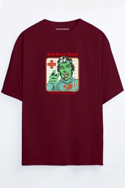 Give Blood Today Vampire Black - White Oversize T-shirt