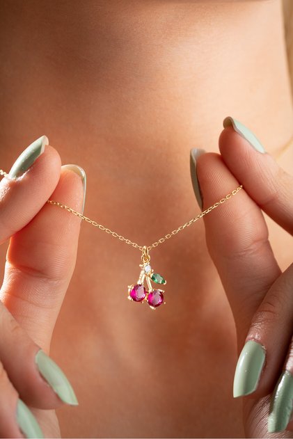 925 Ayar Gümüş Gold Kaplama Kiraz Kolye