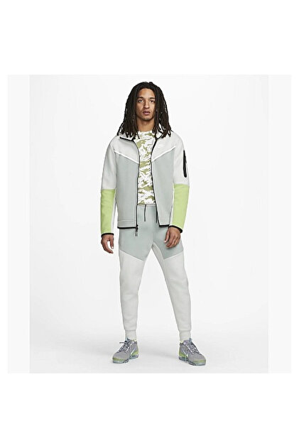 nike dusty green tracksuit