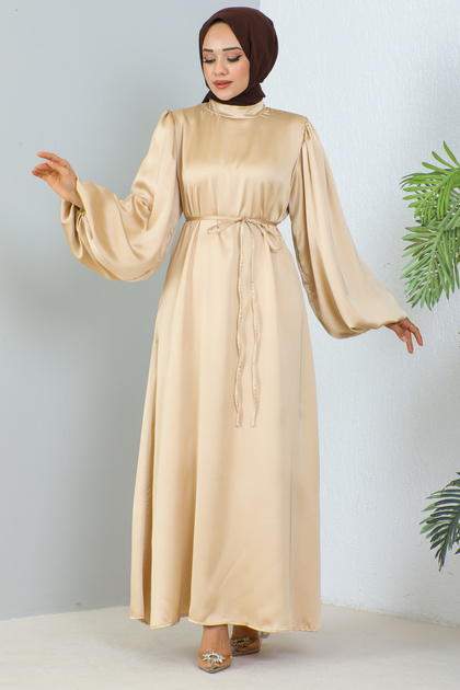 2069 Langes Satinkleid Beige