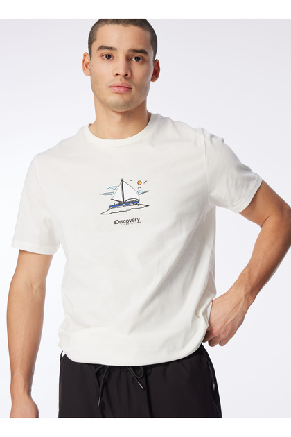 ◎Discovery EXPEDITION◎ Maincrew Outdoor Typographic T-Shir Discovery Expedition Beyaz Erkek Bisiklet Yaka Loose Fit T