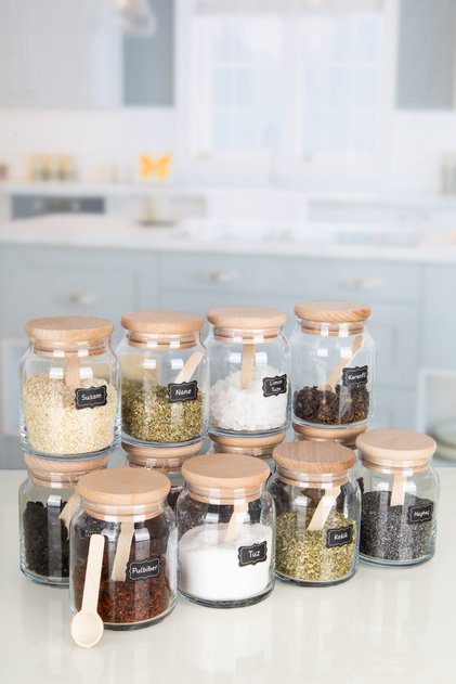 Etiketli, Bambu Ahşap Vakumlu Kapaklı Ve Kaşıklı 12'li Baharat Takımı 300 ml CAM