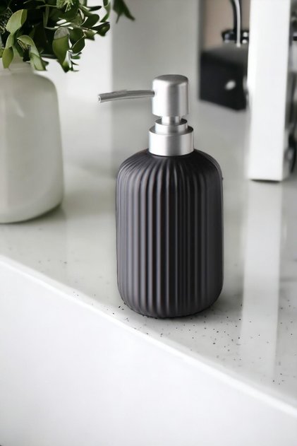 Stoneware Liquid Soap Dispenser Black 400ml G3135