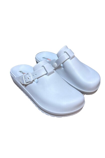 Women's Men's Children's Doctor Cook Beach Bathroom and Daily Slippers (PLEASE 1 SIZE BIGGER)