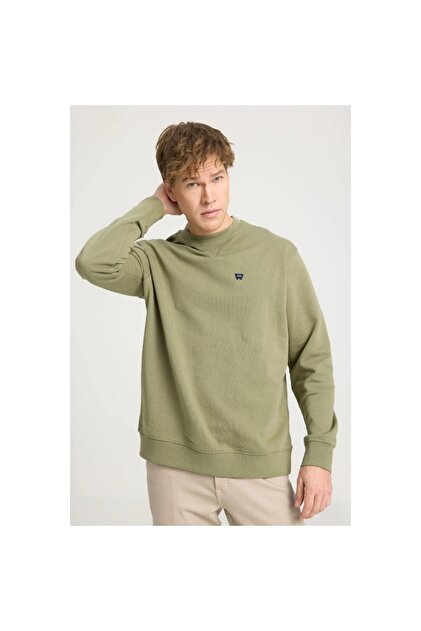 Buy Wrangler Men Black Hooded Sweatshirt - Sweatshirts For Men 1519530