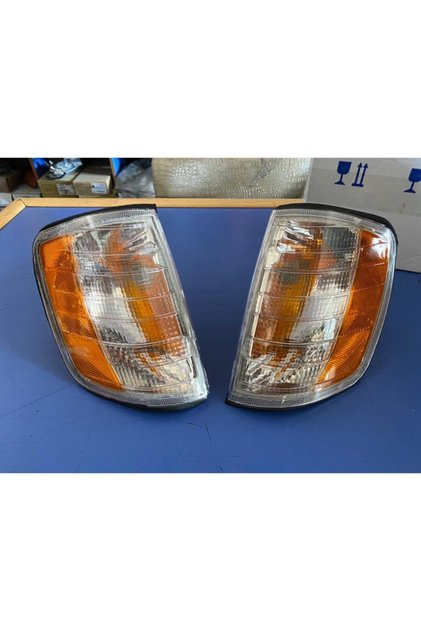 W124 Amerikan Sinyal