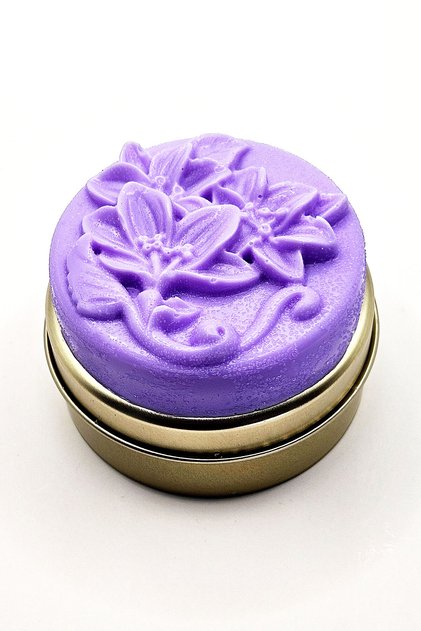 Holiday and Travel Soap (Ocean Scented) - Glycerin Soap in a Decorative Gold Metal Box