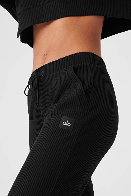 Alo Yoga Muse Sweatpant Casual and Stylish Jogger Pants- Trendyol