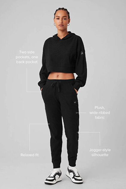 Alo Yoga Muse Sweatpant Casual and Stylish Jogger Pants- Trendyol