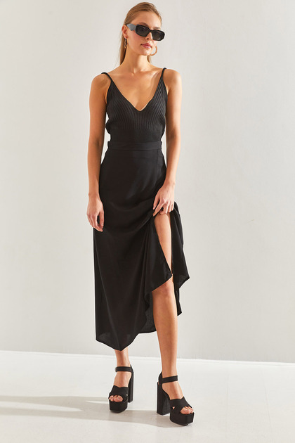 Women's Black Viscose Slit Skirt 60201021