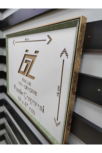 Özcam Ayna Ve Çerçeve 48 X 68 Yeşil Gold Kenarlı Puzzle Poster Ve