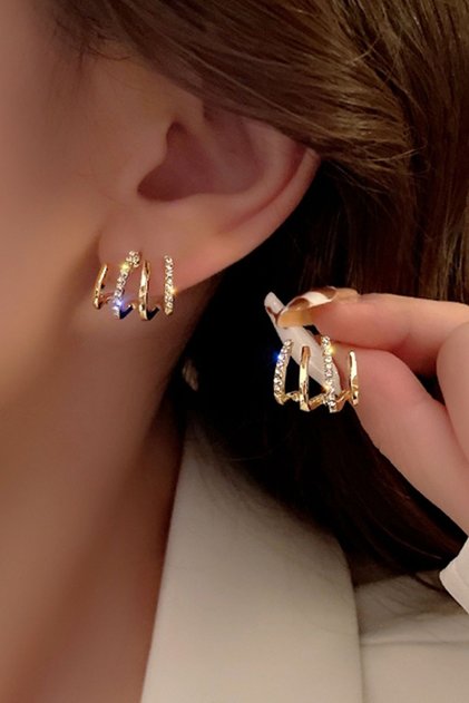 Kadın Gold Zirkon Taşlı Tasarım Küpe