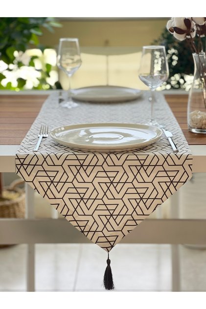 New Season, Modern Pattern Runner Coverlet