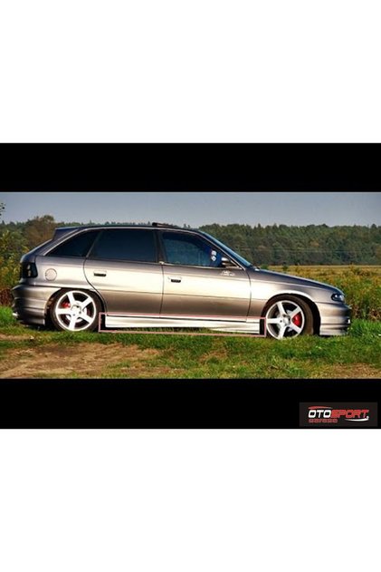 Opel Astra F Marşpiyel Sağ Sol Takım Fiberglass Boyasız