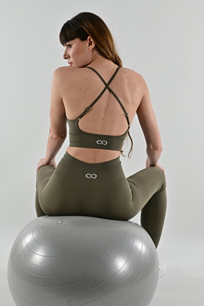 Kadın Toparlayıcı Sporcu Sütyeni Ayarlanabilir Askılı Pedli Sırt Detaylı Yoga Pilates Fitness Spor Bra Açık Kahverengi AEON