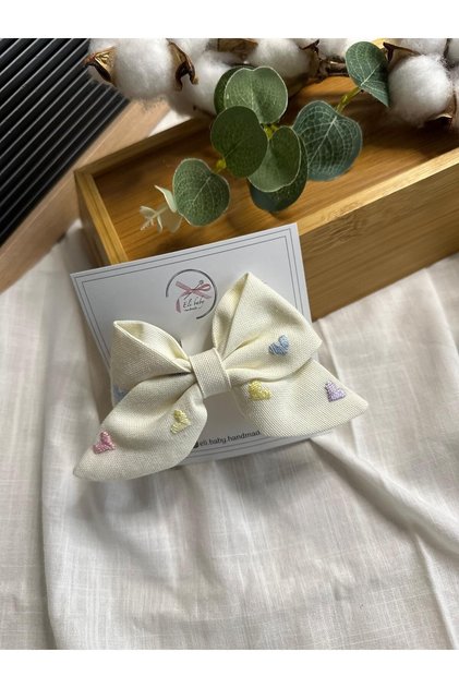 Soft kalp işlemeli fiyonk toka