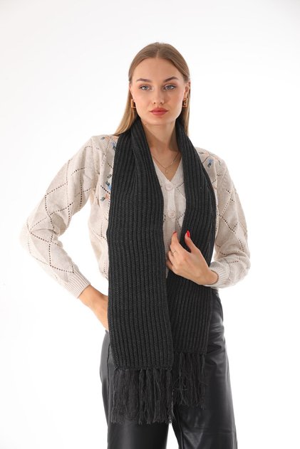 Women's Thessaloniki Knitted Anthracite Scarf