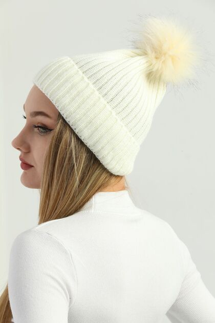 Women's Ecru Winter Pompom Knitwear Beret