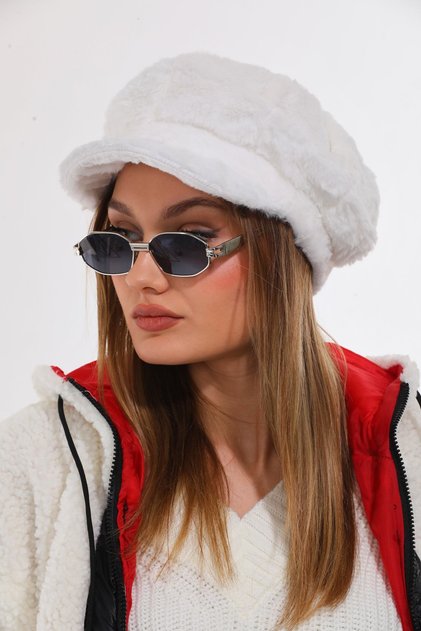Plush Resaam Hat