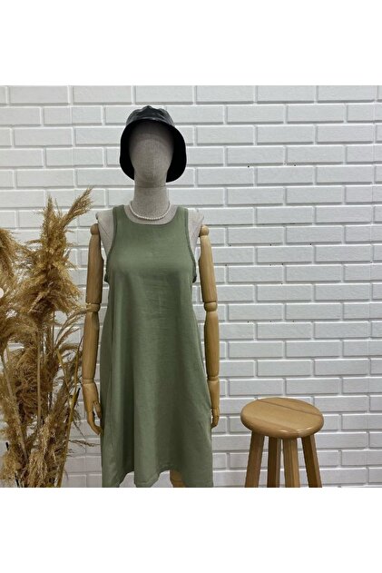 green midi party dress Wedding-Guest Midi Party Dress with Short Sleeves Hunter Green / Large main image 0