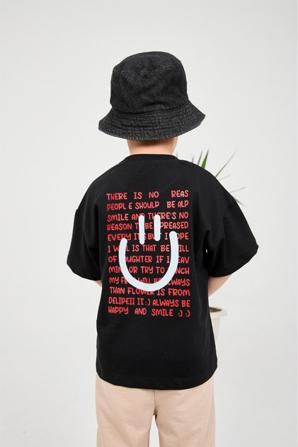 Boy's Oversize Smiling Face Back Printed T-Shirt