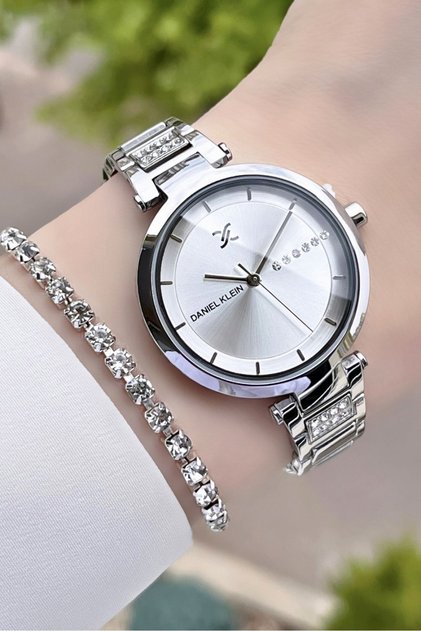 Premium Gümüş Renk Ayarlanabilir Kordonlu Kadın Kol Saati Ve Hediye Bileklik Dkgnct153