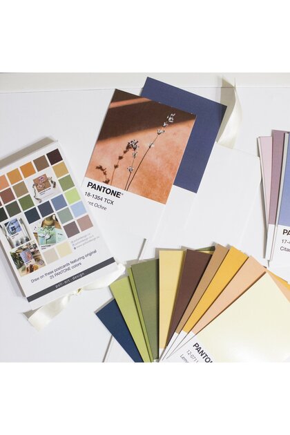 Poli Art Design Pantone 25 ad. Toprak renler Postcards