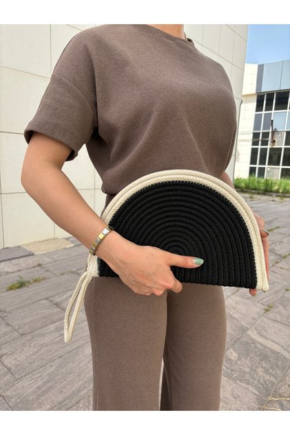 Moss Zippered Straw Jute Vegan Clutch Bag