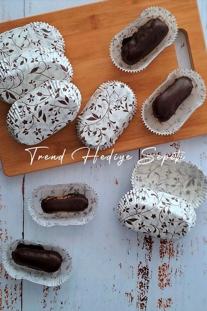Takribi 200 Adet Büyük Boy Ekler Kağıdı , 8.5x4 Cm Baklava Sunumluk , Desenli Muffin Kek Kalıbı
