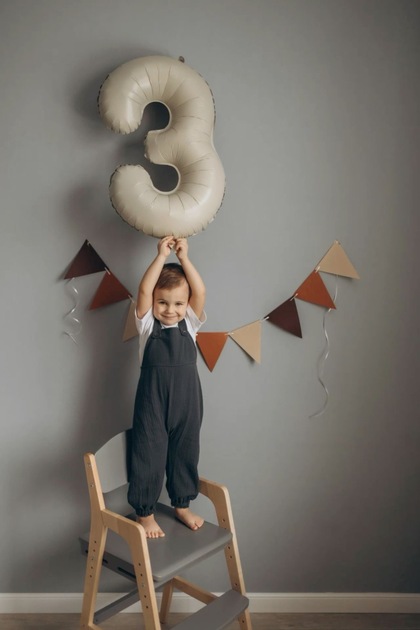3 Year Old Themed Sea Sand Number Balloon and Coffee Triangle Flag 10 Pieces