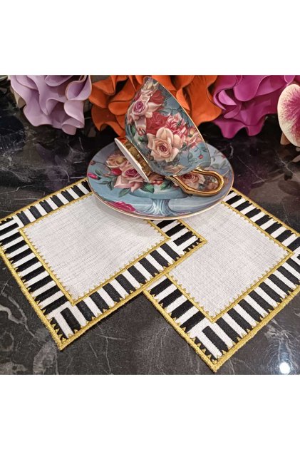 Pip Studio Patterned black and white coffee and cocktail napkins, 2 pieces.